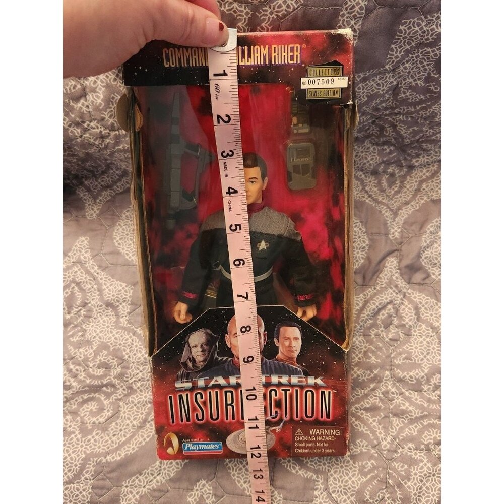 Star Trek Insurrection Commander William Riker Doll  NIB - Picture 9 of 9